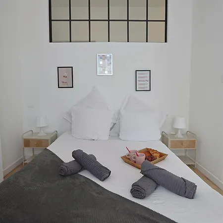 La Campus Douillet Apartment *